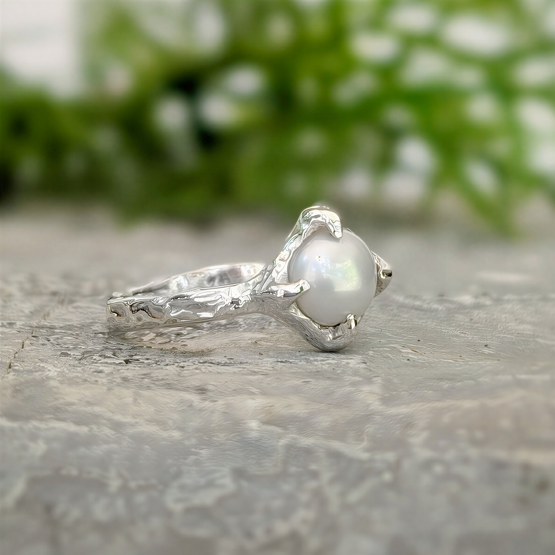 Organic Sterling Silver pearl ring with handcrafted Molten band