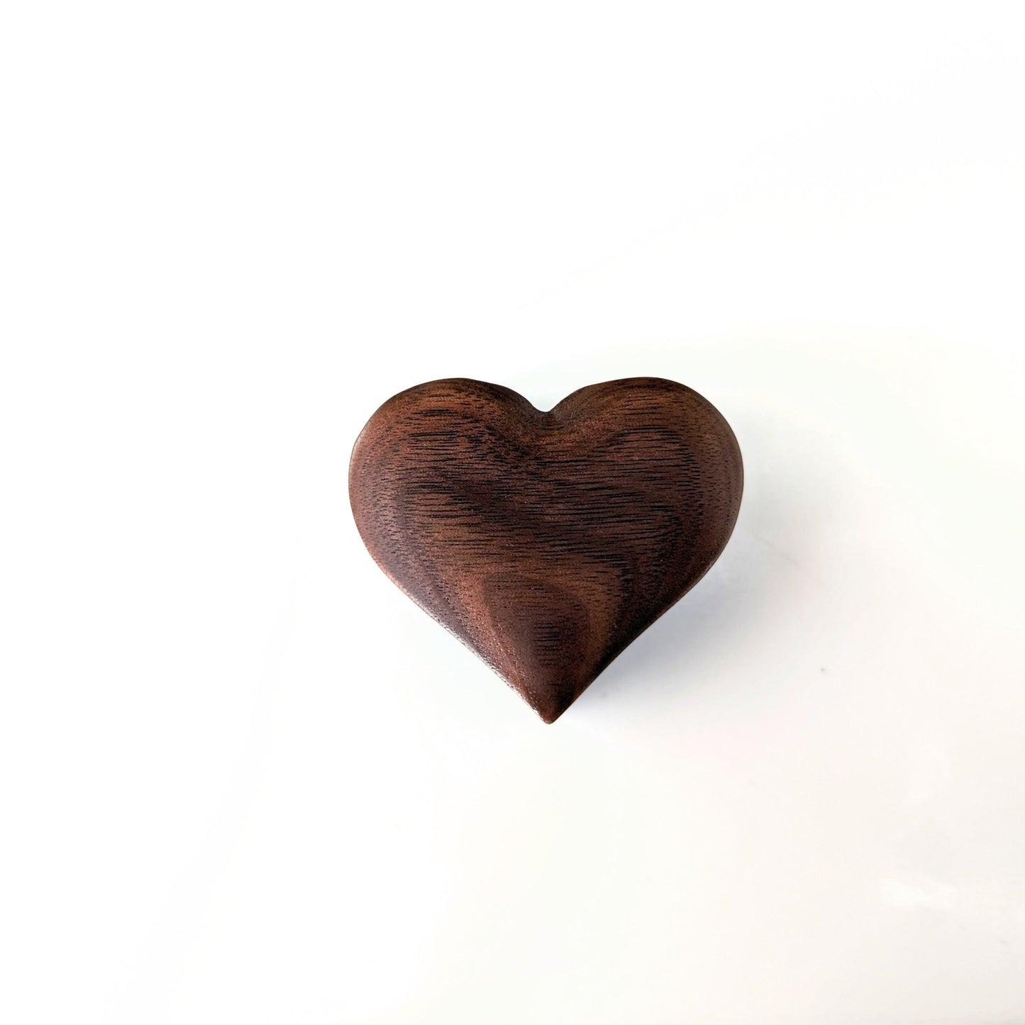 Heart-shaped wooden ring gift box in walnut finish, designed as an elegant addition to jewelry orders.