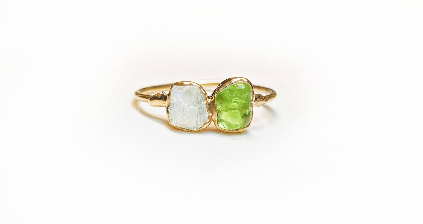 Unique raw gemstone Mother's ring featuring birthstones on a gold band, perfect family heirloom gift.