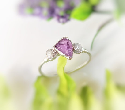 Stunning raw Alexandrite and diamond silver ring, perfect for unique engagements and June birthdays.